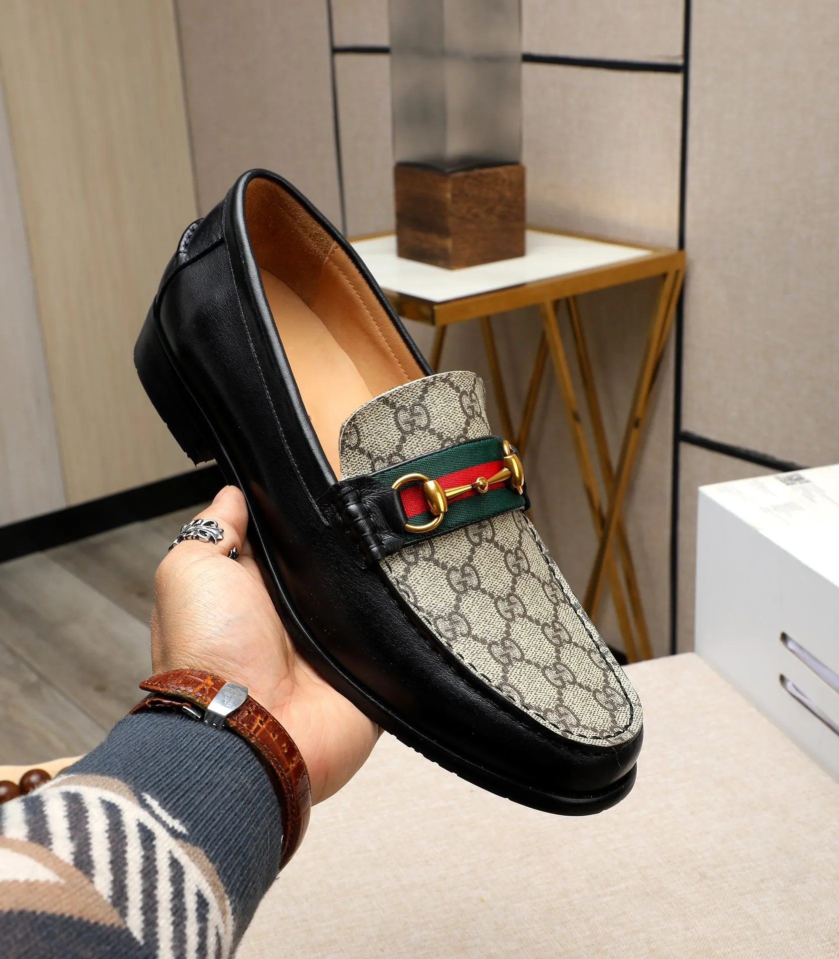 Men's shoes 💰500 📛📛 Original version (water-dyed cow lining) GUCCI official website formal shoes 🌀 Italian 🇮🇹 imported cowhide ➕ top imported water-dyed cowhide lining 💋 fine handmade original bottom, the real thing looks better when photographed in person Standard size 38-44 (45 46 customized)